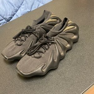 Yeezy 450 Utility black size 13